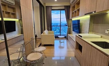 Wohnung zur Miete mit 1 Zimmer in Phaya Thai, Bangkok
