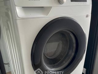 Аренда 2 спальни кондо в Кхлонг Сан, Бангкок