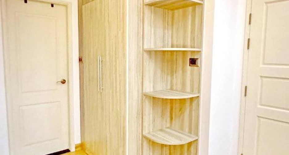 Wohnung zur Miete mit 1 Zimmer in Huai Khwang, Bangkok
