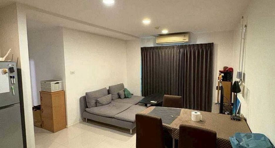 Condo en alquiler de 2 habitaciones en Phra Khanong, Bangkok