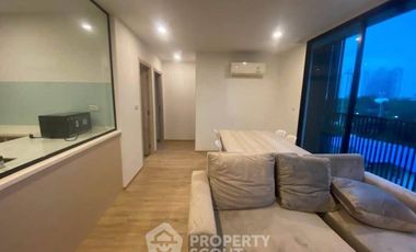 For rent 2 bedrooms condo in Phra Khanong, Bangkok
