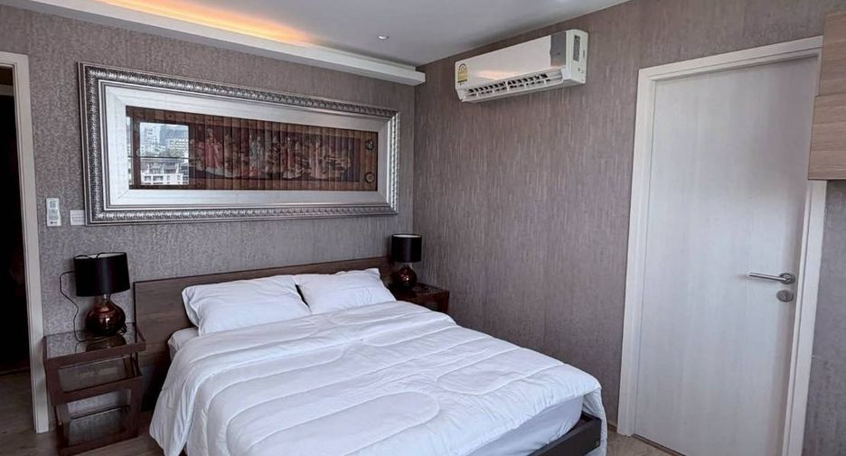 À louer 2 chambres condo à Watthana, Bangkok