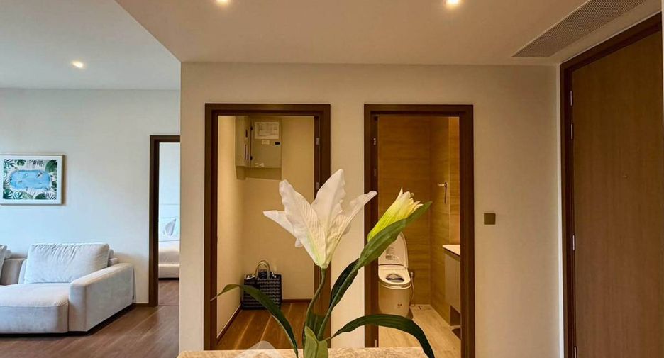 For rent 2 bedrooms condo in Khlong Toei, Bangkok