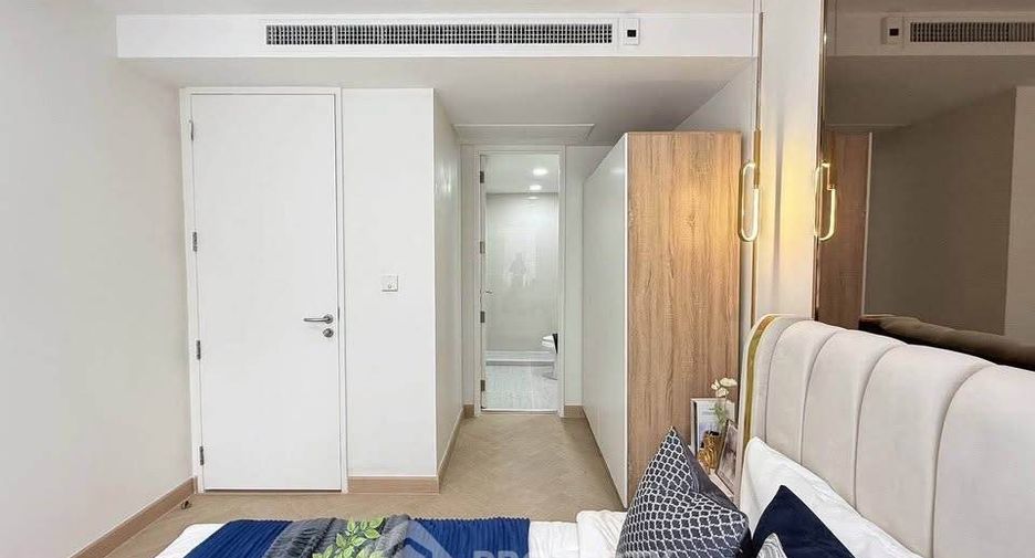 For rent 1 bed condo in Sathon, Bangkok