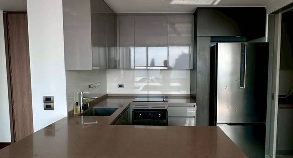 Wohnung zur Miete mit 3 Zimmer in Bang Rak, Bangkok