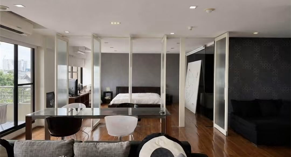 Condo en alquiler de 2 habitaciones en Yan Nawa, Bangkok