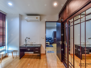 For sale 1 bed condo in Ratchathewi, Bangkok