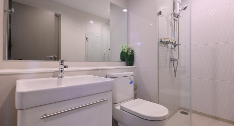 Wohnung zur Miete mit 2 Zimmer in Huai Khwang, Bangkok