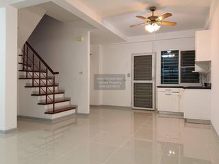 Продажа 3 спальни таунхаус в Bang Phli, Самутпракан