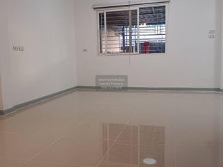 Продажа 3 спальни таунхаус в Bang Phli, Самутпракан