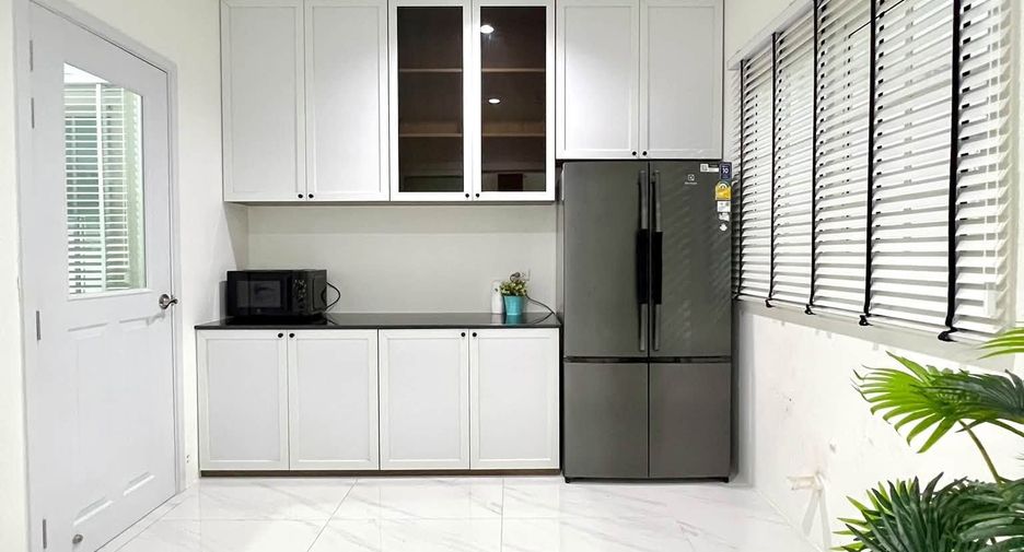 ขาย และ ให้เช่า 4 ห้องนอน บ้านเดี่ยว ใน บางพลี, สมุทรปราการ