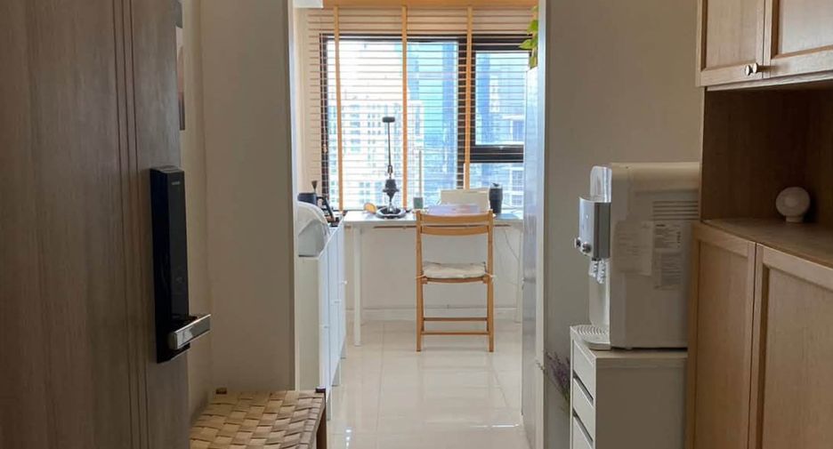 For rent and for sale 2 bedrooms condo in Sathon, Bangkok