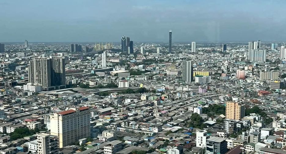 For rent and for sale 2 bedrooms condo in Sathon, Bangkok