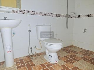 Продажа 2 спальни таунхаус в Si Racha, Чонбури