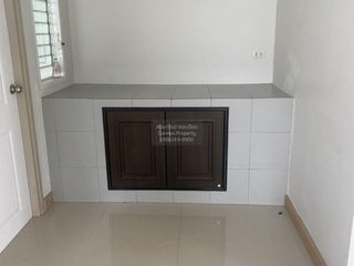 Продажа 2 спальни таунхаус в Si Racha, Чонбури