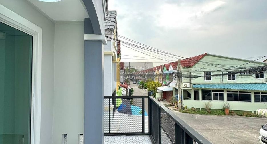 Reihenhaus zum Kauf mit 3 Zimmer in Bang Kruai, Nonthaburi