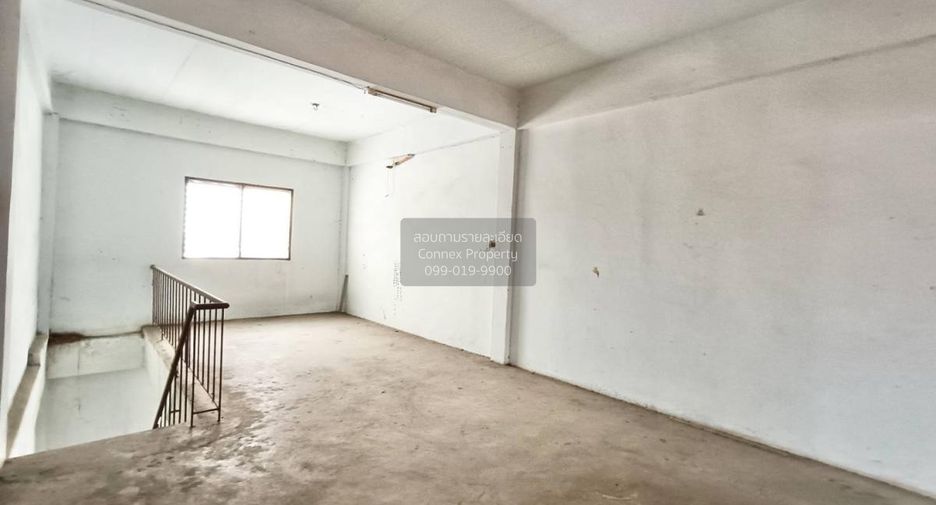 À vendre 2 chambres local commercial à Mueang Pathum Thani, Pathum Thani