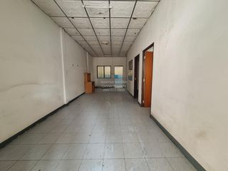 出售 2 卧室 联排别墅 在 Si Racha, Chon Buri