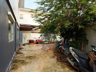 Продажа 2 спальни таунхаус в Si Racha, Чонбури