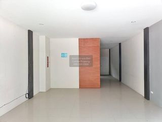 Продажа 2 спальни торговое помещение в Муанг Краби, Краби