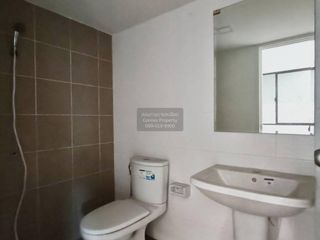 Продажа 3 спальни таунхаус в Khlong Luang, Патумтани