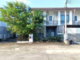 Продажа 3 спальни таунхаус в Khlong Luang, Патумтани