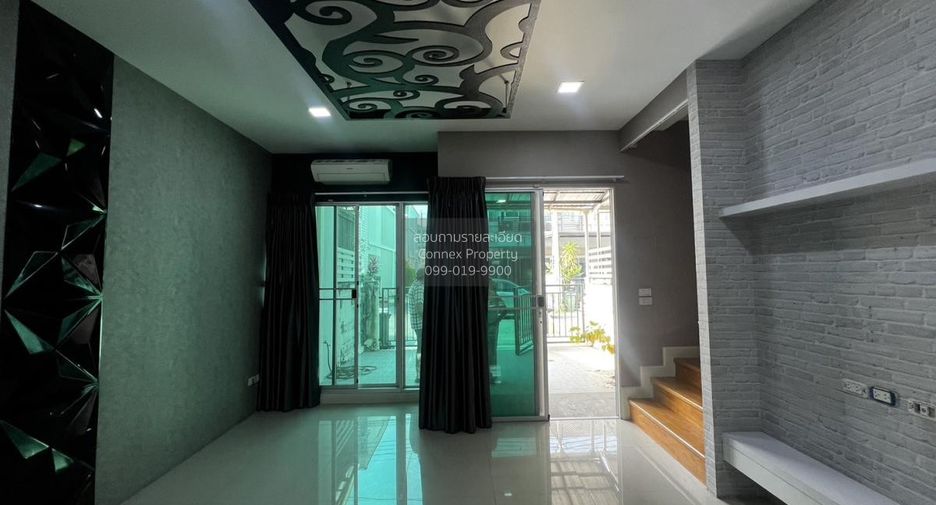 出售 3 卧室 联排别墅 在 Bang Kruai, Nonthaburi