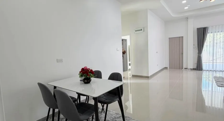出售 3 卧室 独立屋 在 Bang Lamung, Chon Buri