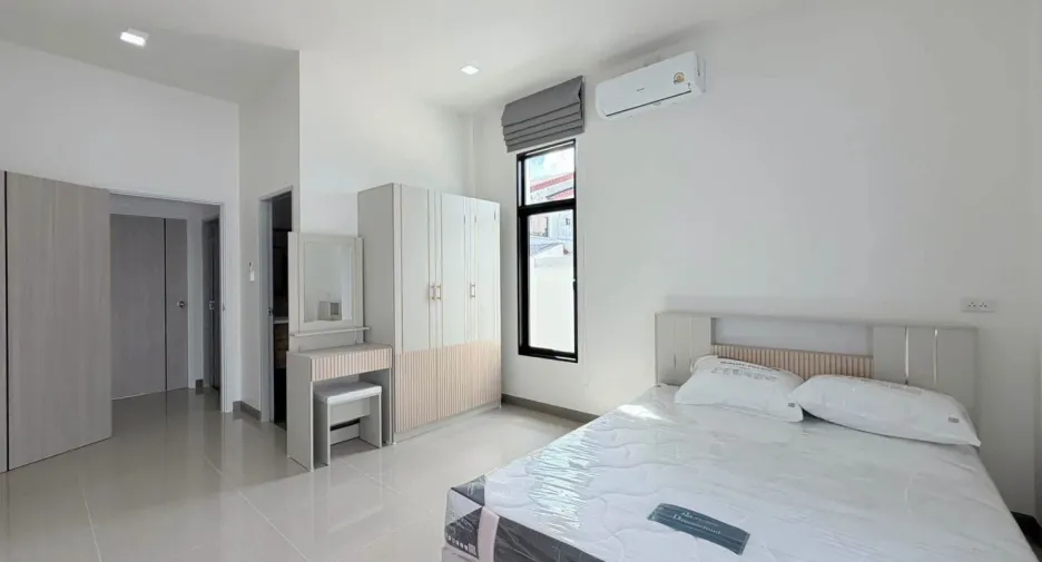 出售 3 卧室 独立屋 在 Bang Lamung, Chon Buri