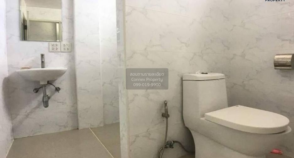 Продажа 3 спальни торговое помещение в Sam Phran, Накхонпатхом