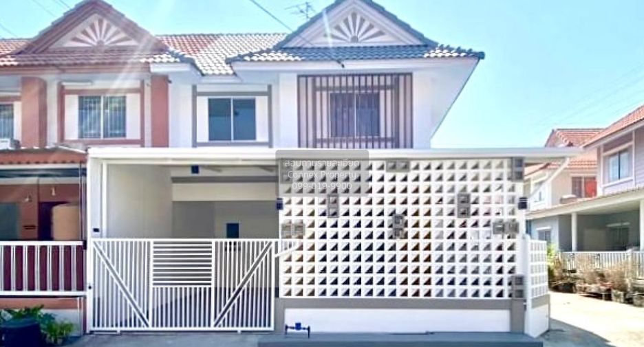 Продажа 3 спальни таунхаус в Khlong Luang, Патумтани