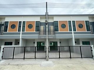 Продажа 3 спальни таунхаус в Khlong Luang, Патумтани