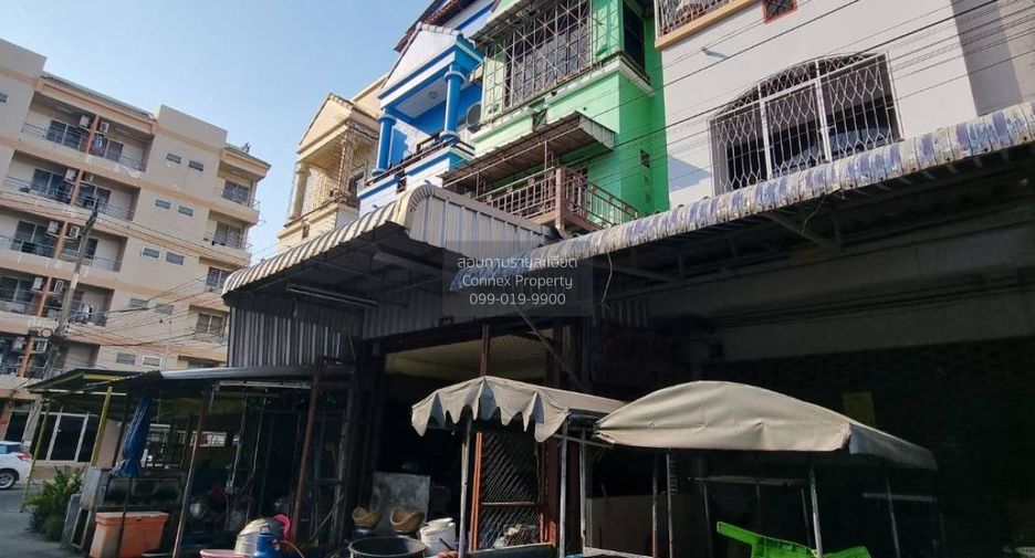 Local comercial en venta de 2 habitaciones en Khlong Luang, Pathum Thani