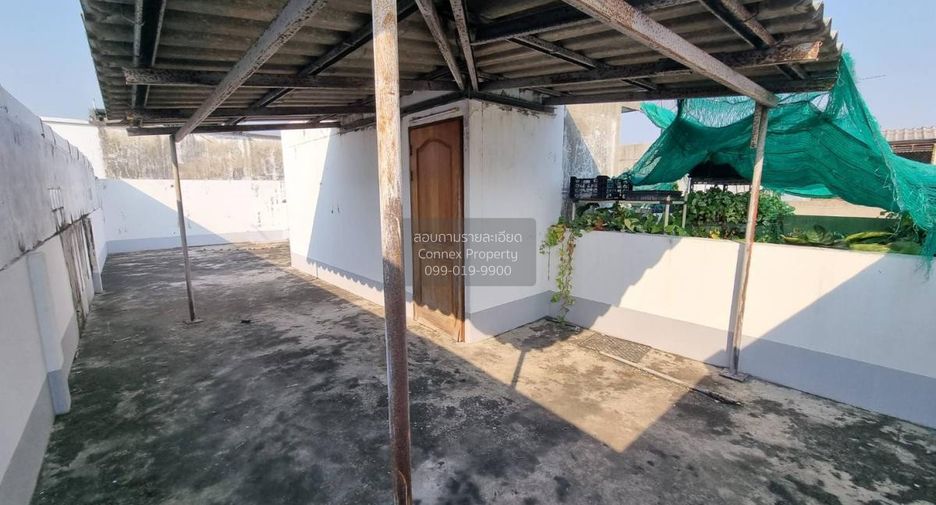 Local comercial en venta de 2 habitaciones en Khlong Luang, Pathum Thani