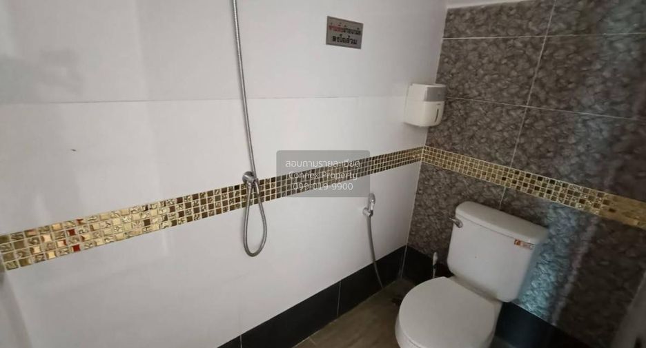 Продажа 3 спальни таунхаус в Nong Khae, Saraburi