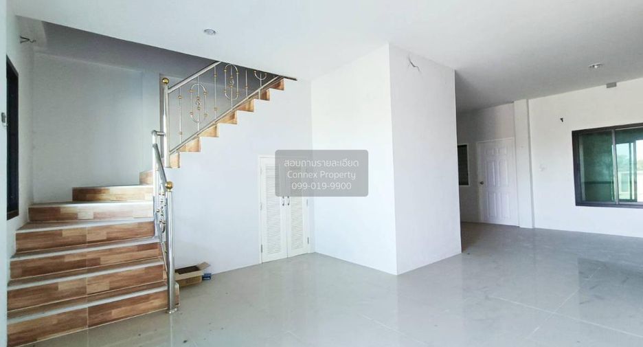 Продажа 3 спальни таунхаус в Nong Khae, Saraburi