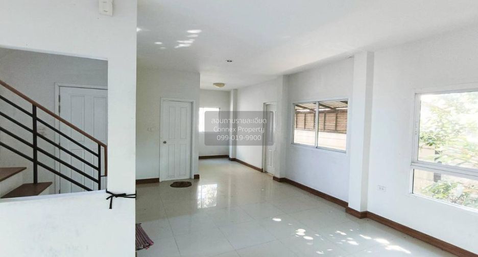 Продажа 3 спальни дом в Nong Khae, Saraburi