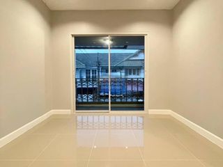 For sale 3 bedrooms townhouse in Bang Bua Thong, Nonthaburi