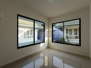 Продажа 3 спальни таунхаус в Khlong Luang, Патумтани