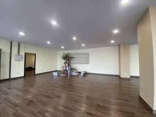 For sale 1 bed condo in Bang Phlat, Bangkok