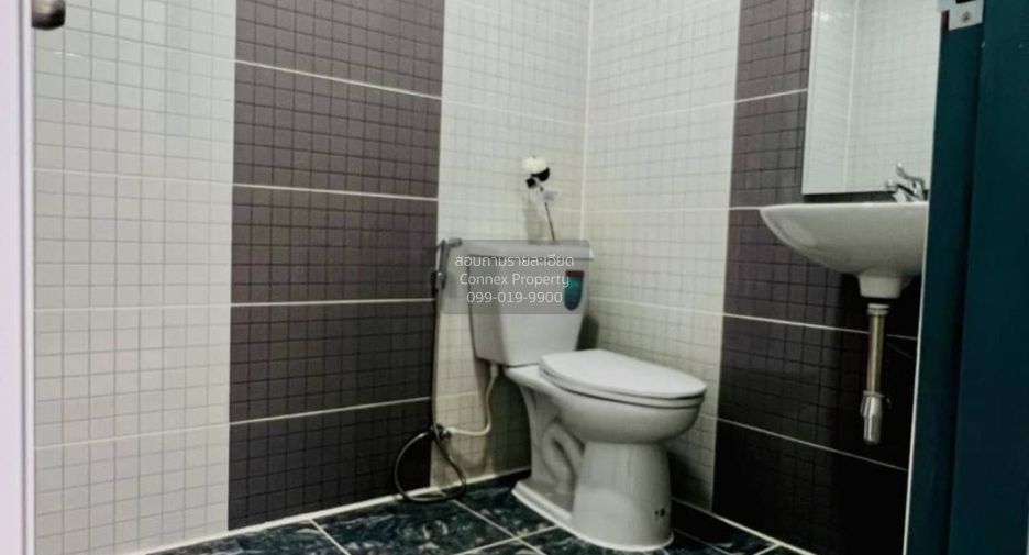 For sale 2 bedrooms townhouse in Bang Bua Thong, Nonthaburi