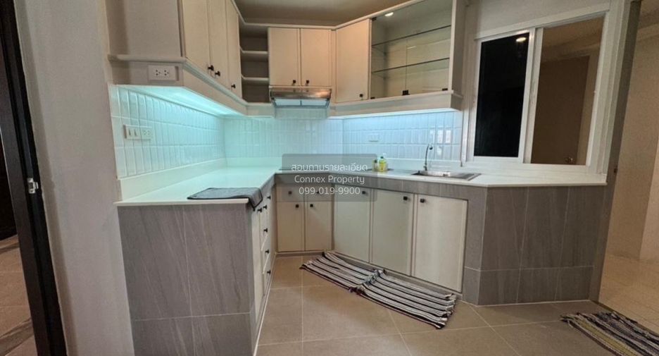 Продажа 3 спальни кондо в Рат Бурана, Бангкок