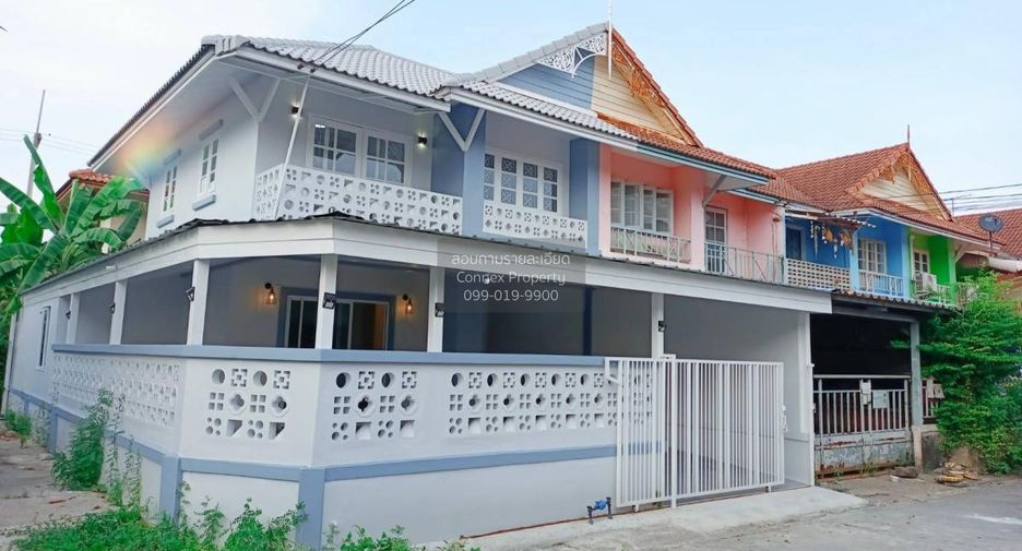 Продажа 4 спальни таунхаус в Khlong Luang, Патумтани