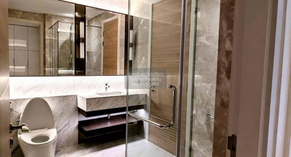 For sale 3 bedrooms condo in Pathum Wan, Bangkok