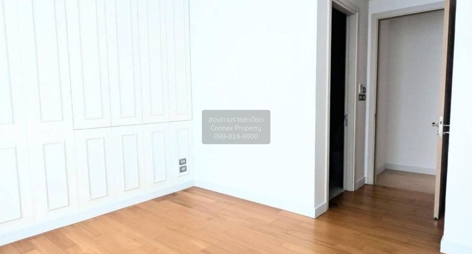 For sale 3 bedrooms condo in Pathum Wan, Bangkok