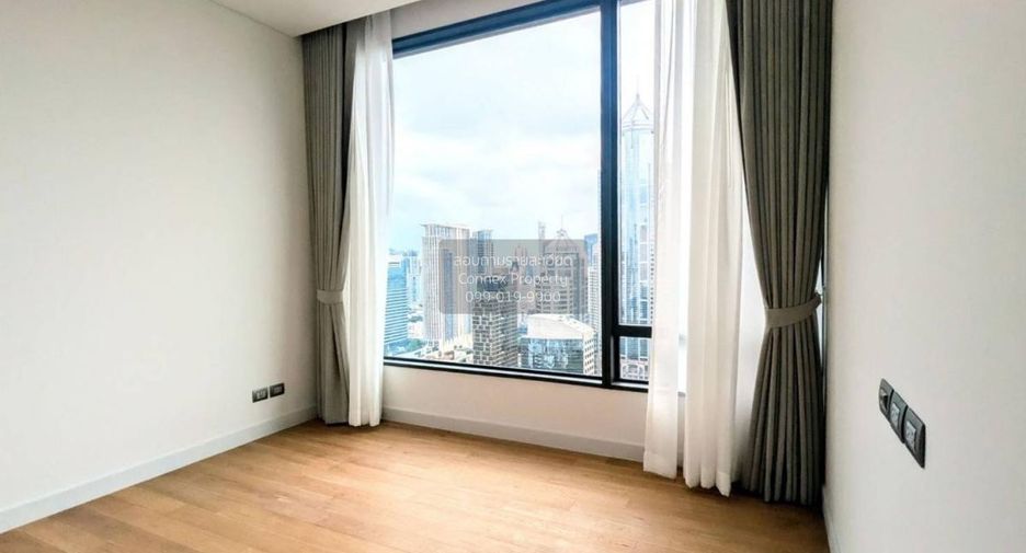 For sale 3 bedrooms condo in Pathum Wan, Bangkok