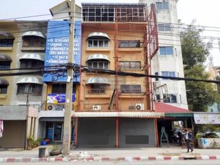 Продажа 8 спальни торговое помещение в Khlong Luang, Патумтани