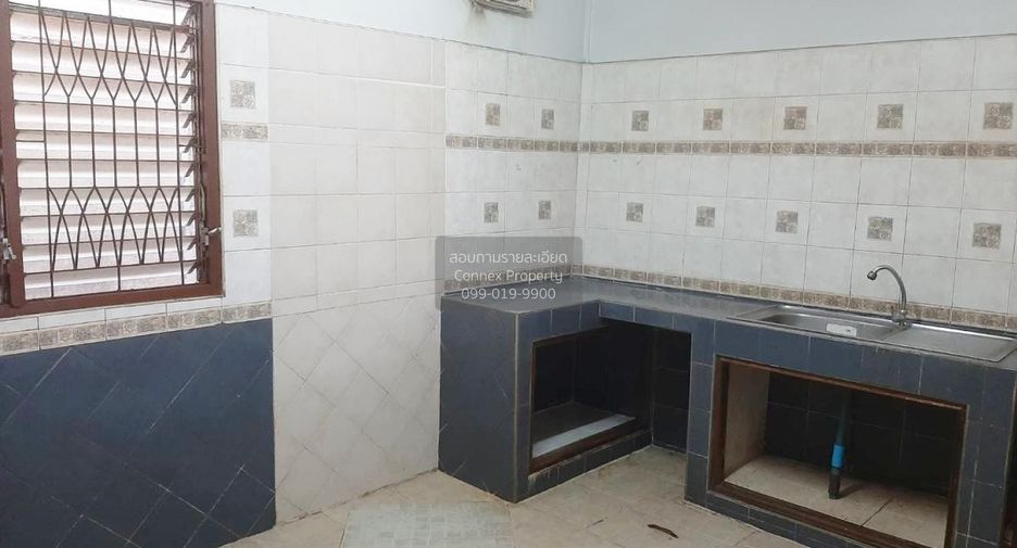 Продажа 2 спальни торговое помещение в Khlong Luang, Патумтани