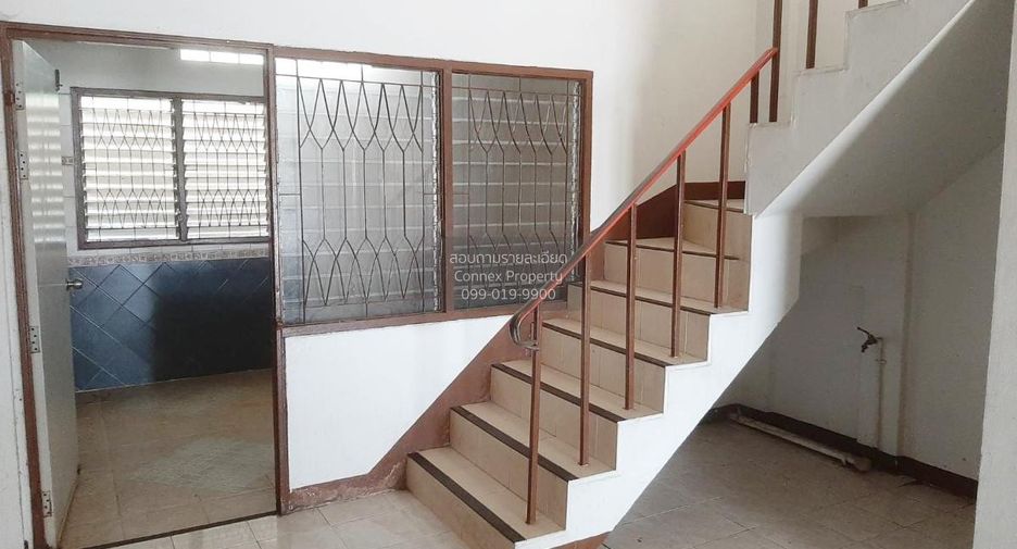 Продажа 2 спальни торговое помещение в Khlong Luang, Патумтани