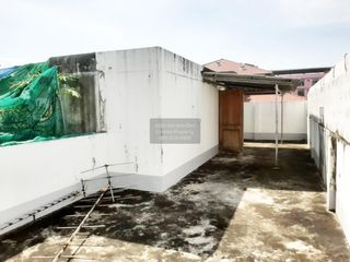 Продажа 2 спальни торговое помещение в Khlong Luang, Патумтани